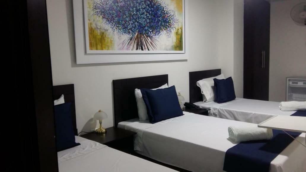 Hotel Giron Plaza Экстерьер фото